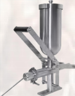 linea di produzione veloce di riempimento crema del depositante del dolce della tazza del forno 5L riempitore della ciambella