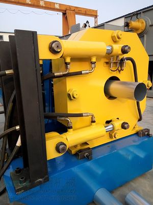 il rotolo del tubo dell'incanalamento 12m/min che forma il CE della macchina ha estiguuto d'acciaio