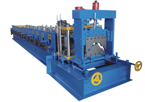 Taglio idraulico di Ridge Cap Roll Forming Machine Cr12 del CE