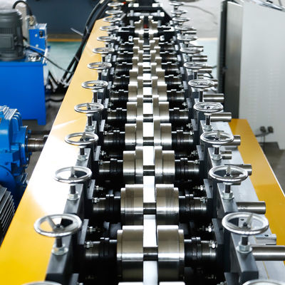 Linea d'acciaio della luce di Keel Roll Forming Machine 4KW della pista di U doppia