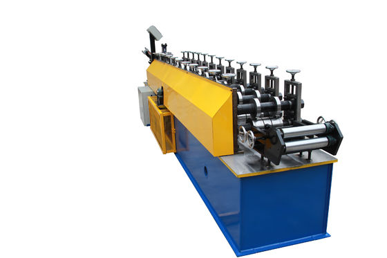 Tipo delle mattonelle del soffitto di forma di 100 Keel Roll Forming Machine C