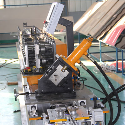 Stazione del rullo di T Antivari Keel Roll Forming Machine 8m/min 15