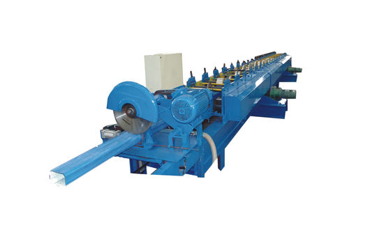 Rotolo quadrato del tubo dell'incanalamento che forma macchina 15m/min 4.2T
