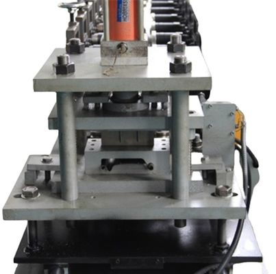 Rotolo della struttura di sportello del rullo che forma macchina 3T 50Hz