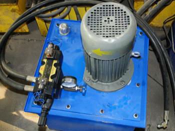 rotolo del Purlin di 15m/min CZ che forma la stazione del rullo della macchina 6.5T 15 3